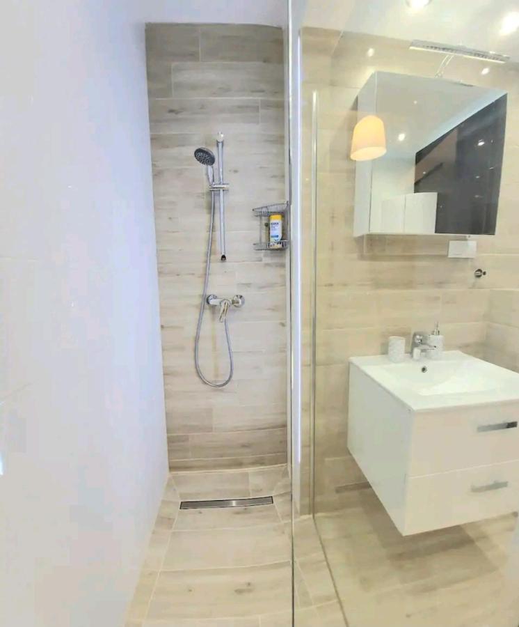 Cracow Novum Apartment Downtown 4 Persons Cracovia Esterno foto