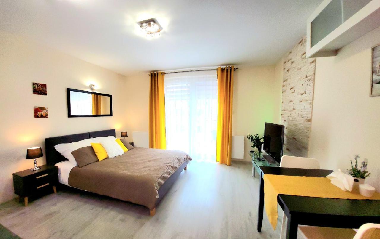 Cracow Novum Apartment Downtown 4 Persons Cracovia Esterno foto