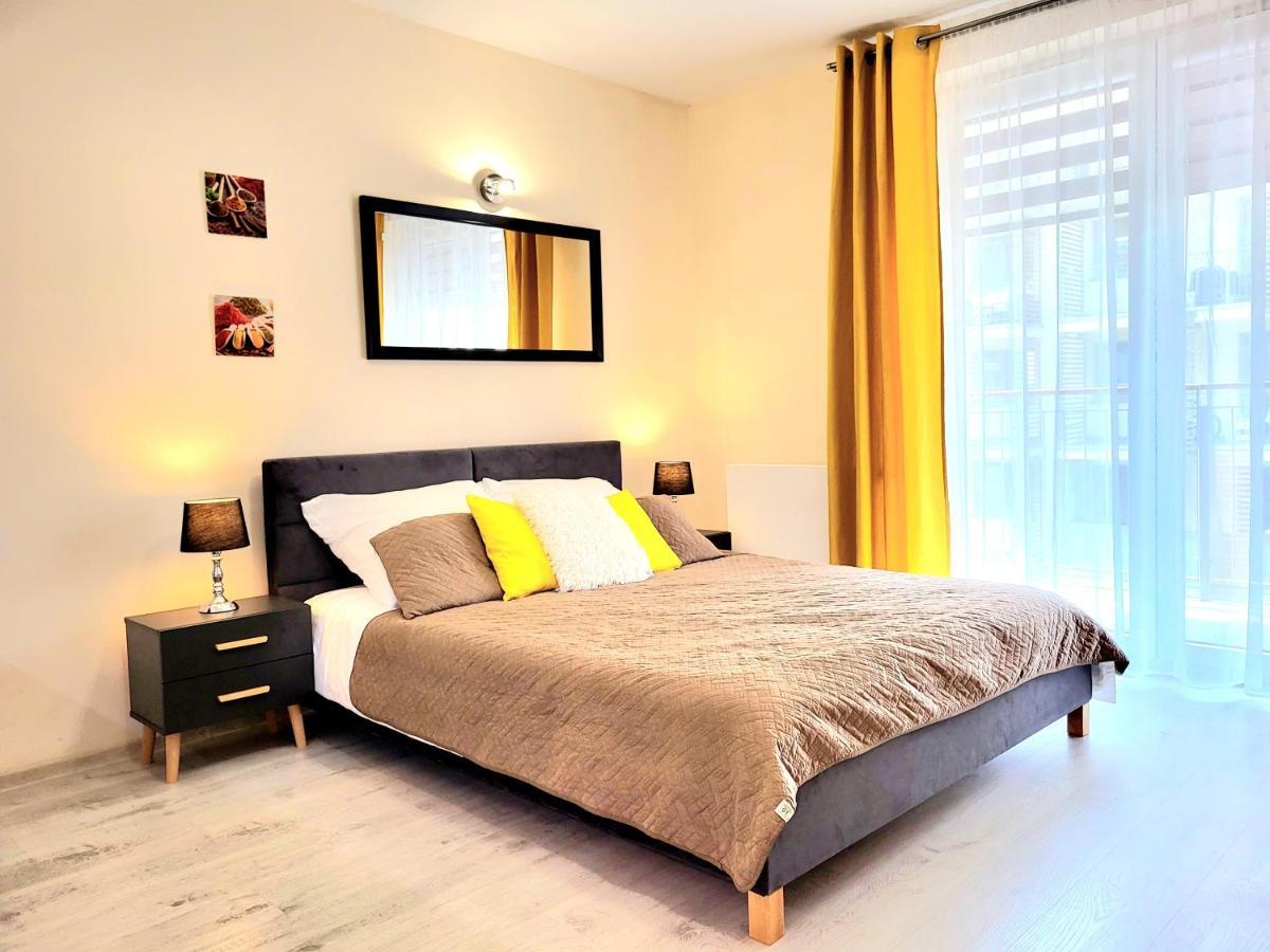 Cracow Novum Apartment Downtown 4 Persons Cracovia Esterno foto